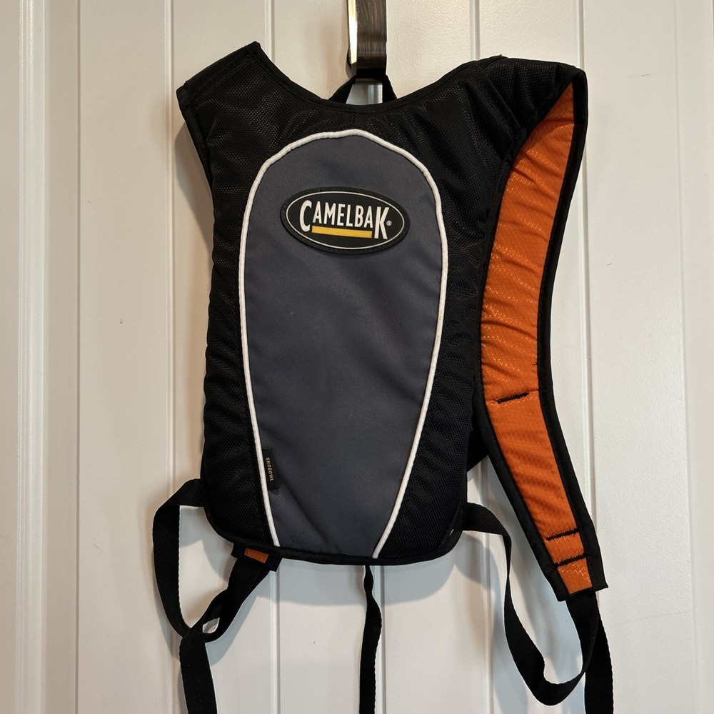 NWOT Camelbak Snobowl Small Hydration Water Backpack 1.5 Liter  **NO BLADDER**